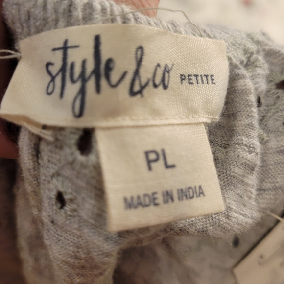 Sale NWT Style & co Eyelet BELL angel sleeve top - Picture 8 of 10